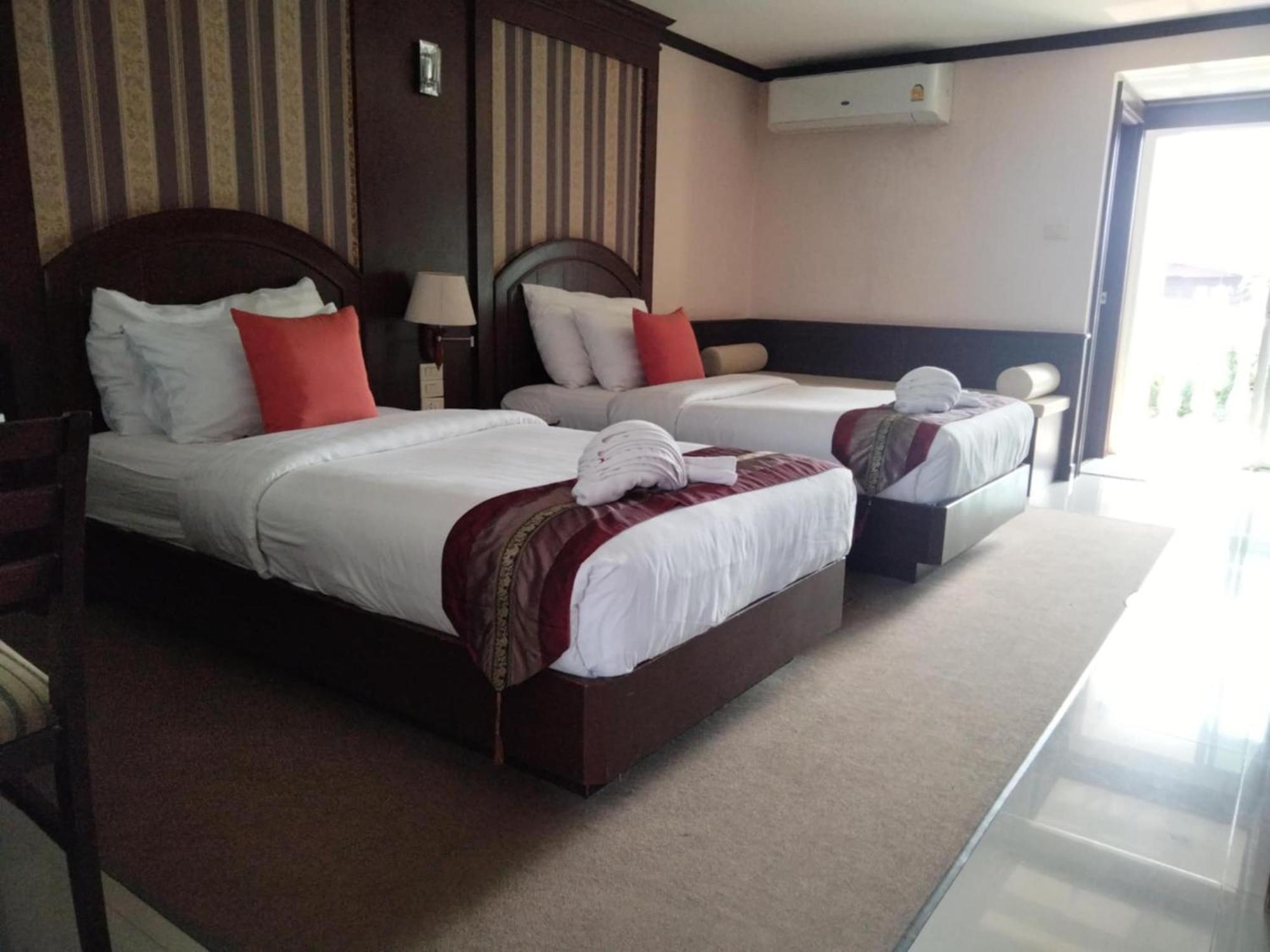 The Lion King Hotel Udonthani Eksteriør billede